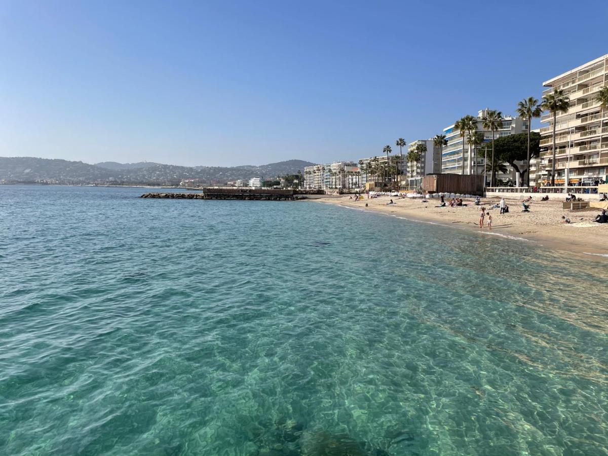 Spacieux F2 Climatise Proche De La Mer Antibes Exterior foto